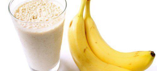 Bekæmp væskeophobninger med banan smoothies
