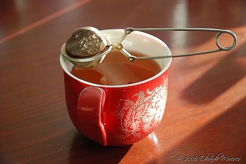 Te i rød kop