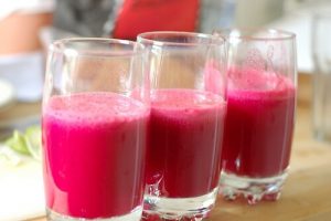 5 juice og smoothies mod hårtab