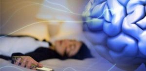 Bør du slukke mobilen om natten? Find svaret i denne artikel