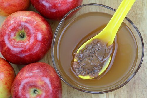 Drik æblecidereddike og honning hver morgen