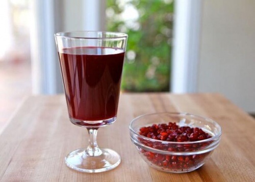 Granatæblejuice