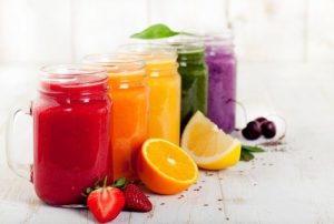 De bedste smoothies til at slanke din mave