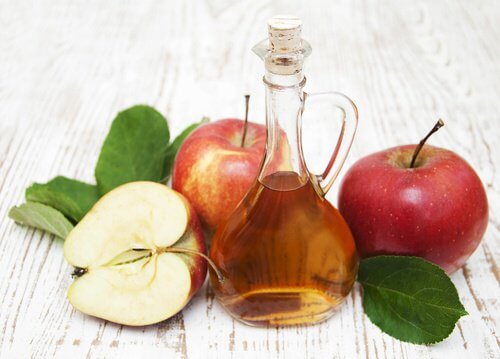 Detoxende kur med æblecidereddike