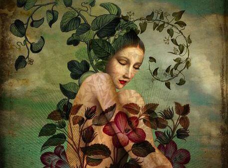 Kvinde og nogle blomster