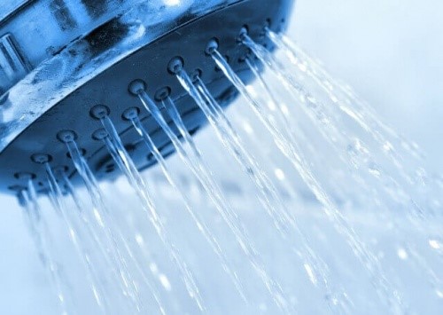 11 forbløffende fordele ved kolde brusebade