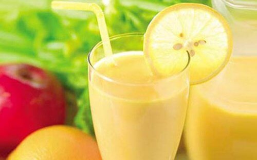 Tab dig med denne æble-, citron-, og grapefrugt smoothie!