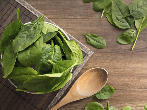 Spinat er godt, hvis du er træt.