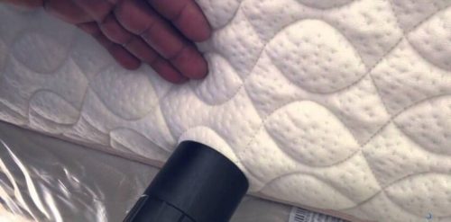 Person der stoevsuger madrasse