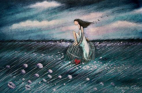 Kvinde siddende paa et bur