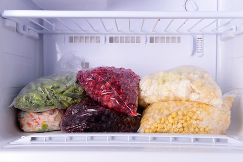9 fødevarer man ikke bør opbevare i sin fryser