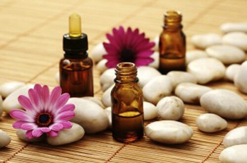 Aromaterapi kan hjælpe med at løsne spændte muskler.