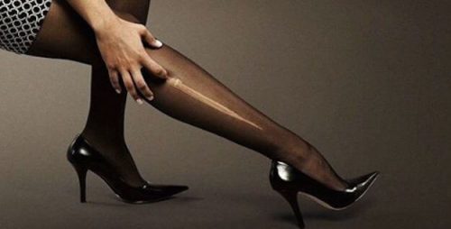 Kvinde med stroempebukeser