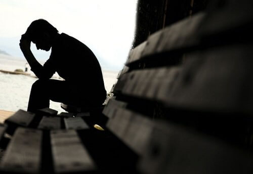 Mand der er deprimeret