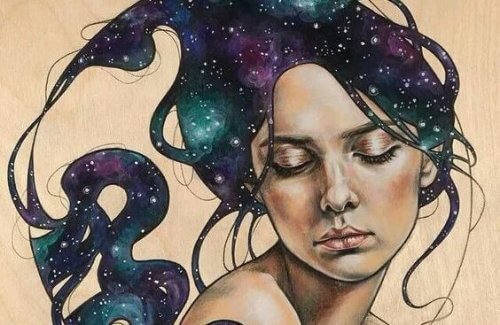 Kvinde med stort haar