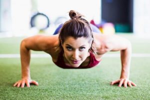 Få stenhårde mavemuskler med Dette 4-minutters japanske trick