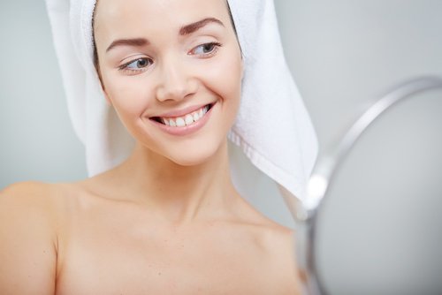 Sådan kan du fjerne hår i ansigtet naturligt