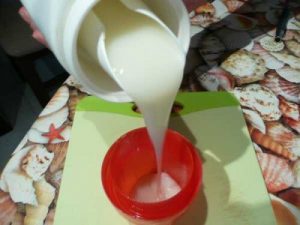 Sådan laver du dit eget flydende vaskemiddel af genbrugt olie