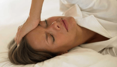 Kvinde der er svimmel