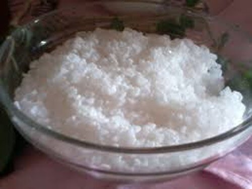 Skaal med hvid groed