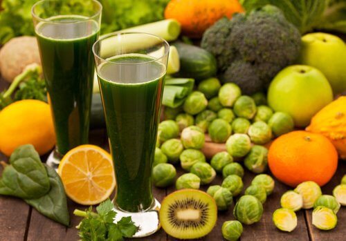 Frugt juice og frugter