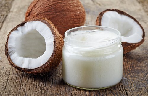 Kokosolie og kokosnoedder