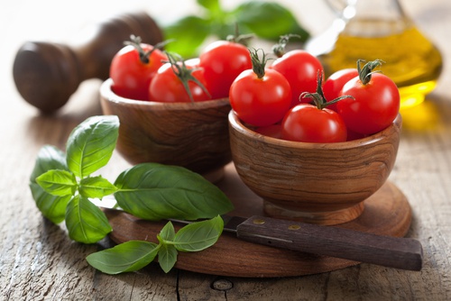 Cherry tomater