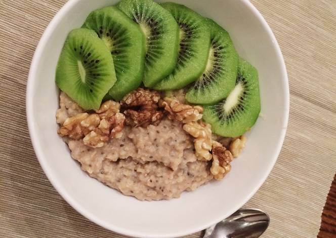 Kiwi og havregrød