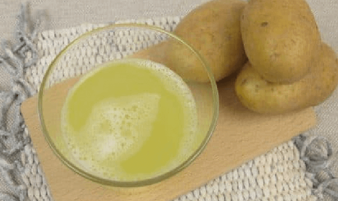 Skål med kartoffelvand