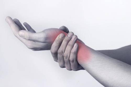 Gentagne bevægelser kan give smerter i leddene.
