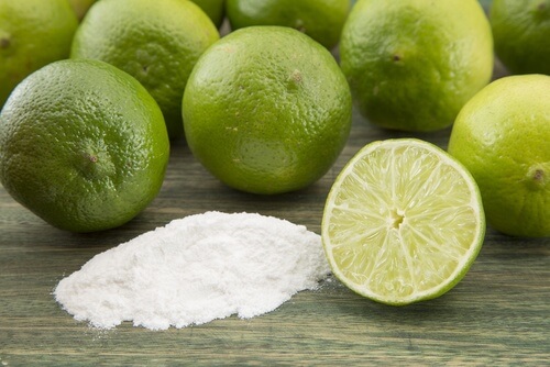 Naturlige deodorante rmed natron og lime