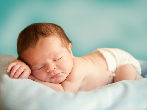 Berolig din babys kolik med disse fire hjemmemidler