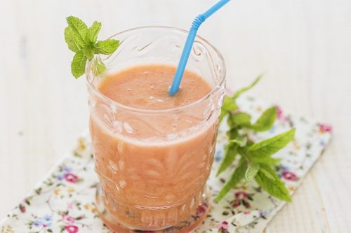 Orange smoothie - af med oppustethed