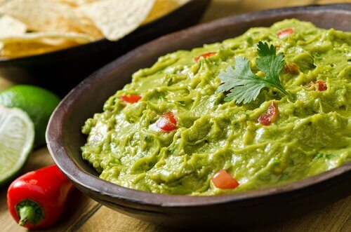Prøv denne lækre opskrift på hjemmelavet guacamole