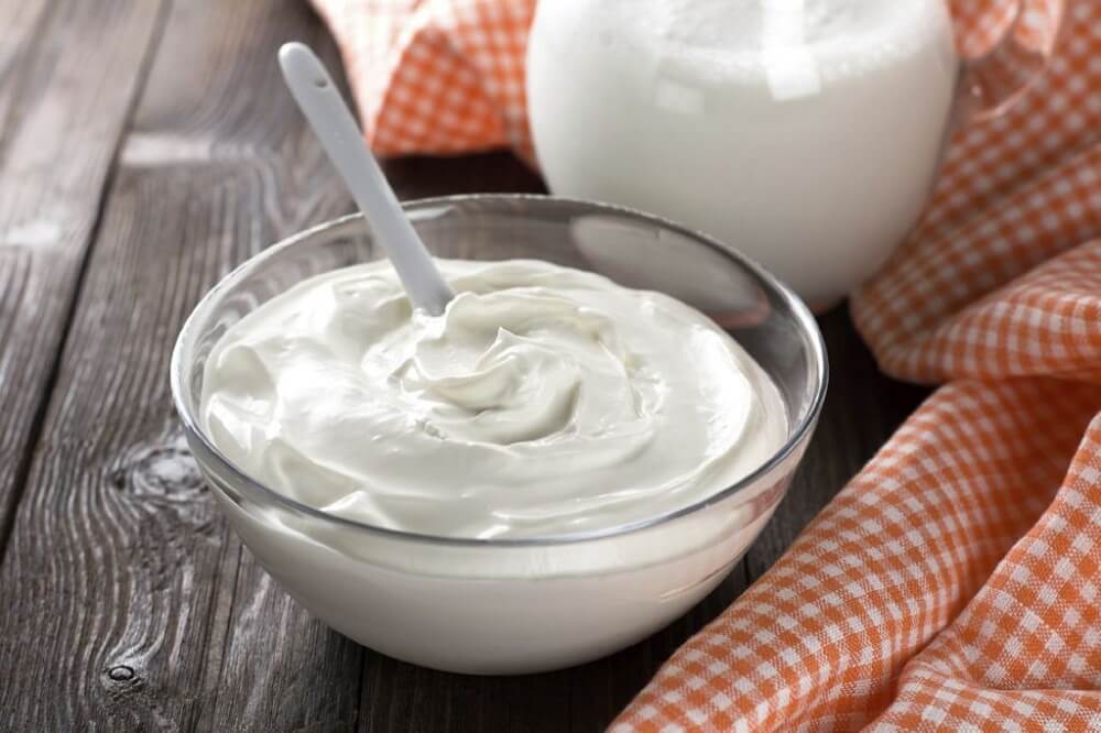 Skaal med yoghurt