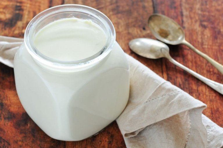 Krukke  med yoghurt