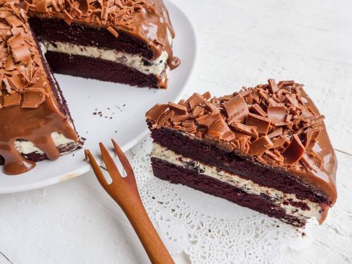 Chokoladekage med valnoed og mandler