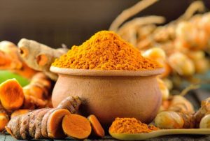 Fem anti-inflammatoriske midler med gurkemeje
