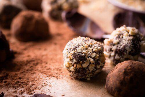 Lav kalorielette chokoladetrøfler