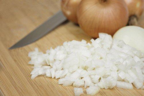 Løg indeholder antioxidanter og har antibakterielle egenskaber