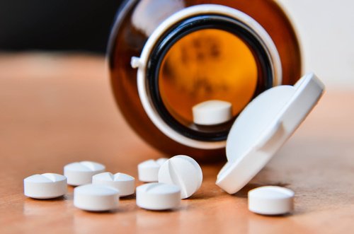 Blødgør hård hud med aspirin og citron