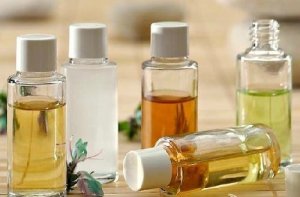 Sådan kan du rense dit ansigt med naturlige olier