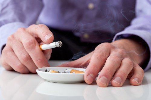 cigaretter og skjoldbruskkirtlen