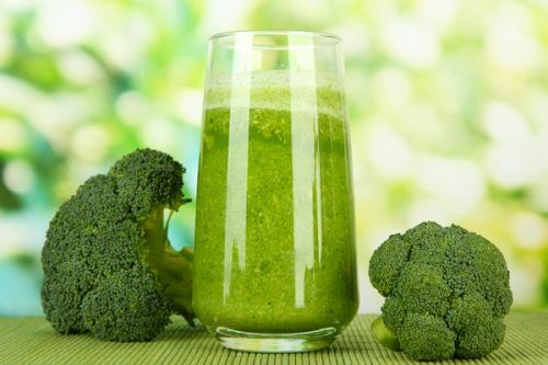 Denne grønne juice er fuld af vitaminer og mineraler