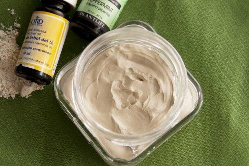 De afslappende egenskaber ved ler kan hjælpe med at dæmpe muskelsmerter