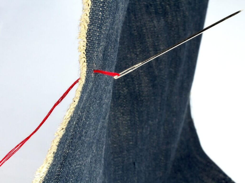 De 10 Bedste Ideer til Genbrug af Gamle Jeans