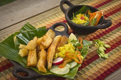 Yucca skål på et bord - immunstimulerende middel