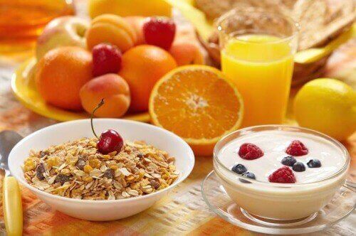 Husk at spise en sund morgenmad, hver dag. Det vil hjælpe dig med at vende tilbage til din idealvægt.