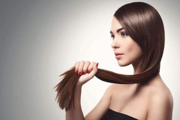 5 naturlige måder at styrke fint hår på