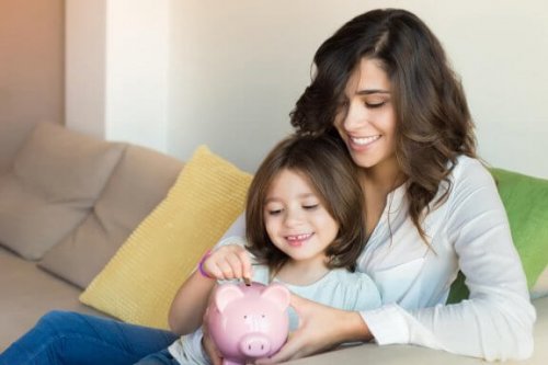 At spare penge: Lær dine børn om at spare